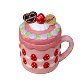 Taza de cerámica con galletas de fresa Cottagecore